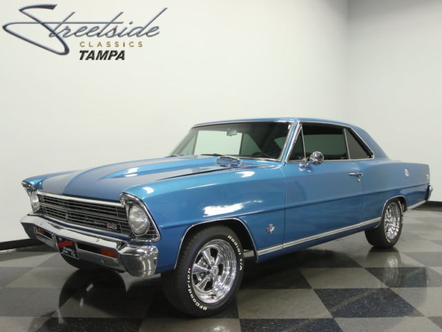REAL SS, 327 V8, 4 SP MAN, PS, PB W/FRNT DISC, AC, GORGEOUS PAINT & INTERIOR!! 1967 Chevrolet Nova SS
