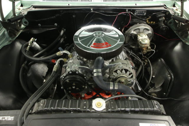 1965 Chevrolet Impala - photo 3