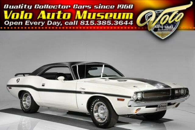 Really rare white R/T, has original fender tag! 1970 Dodge Challenger R/T