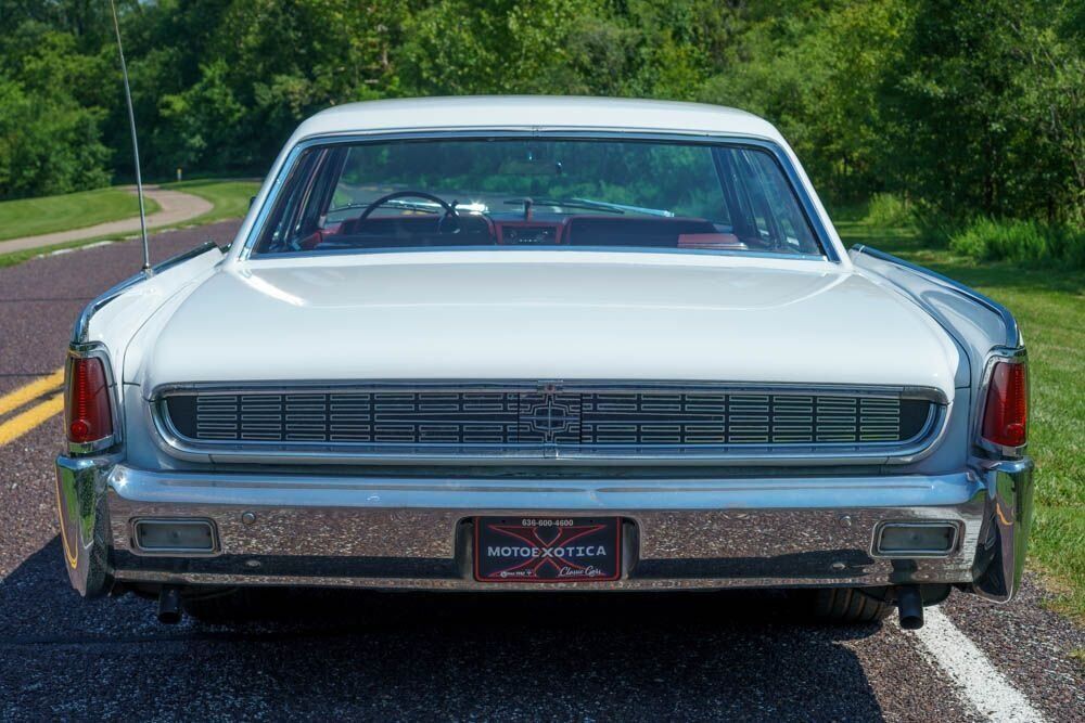 1962 Lincoln Continental Sedan - photo 7
