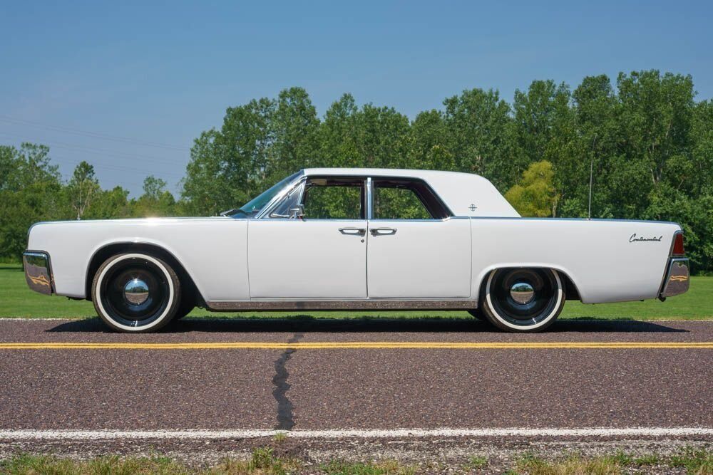 1962 Lincoln Continental Sedan - photo 9
