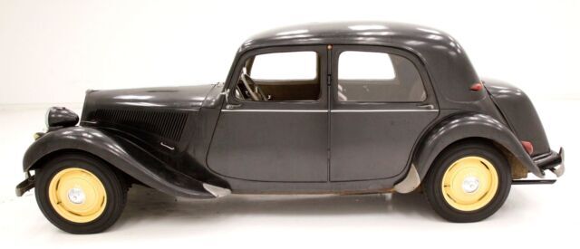 1954 Citroen Traction Avant Normale - photo 2