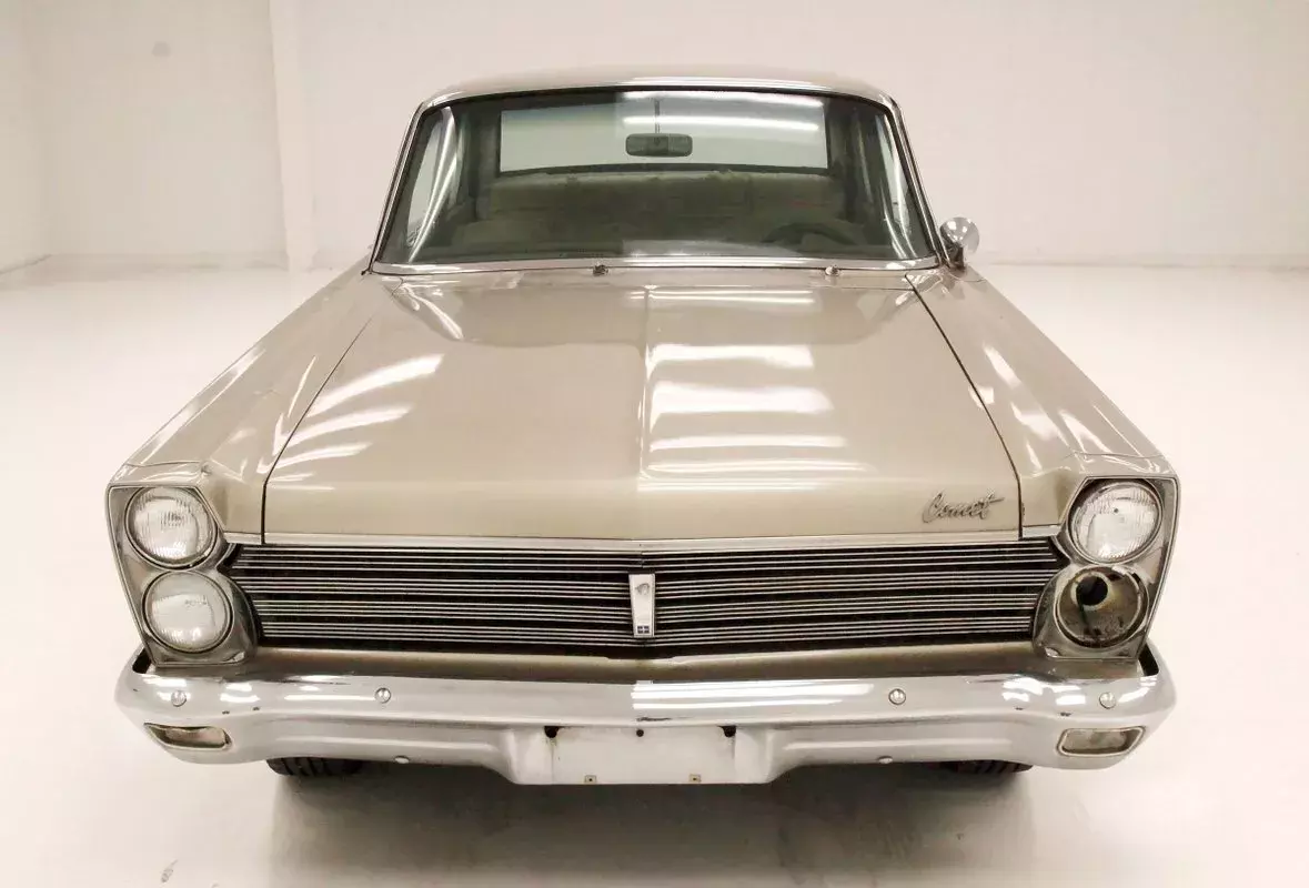 1965 Mercury Comet Caliente Sedan - photo 7