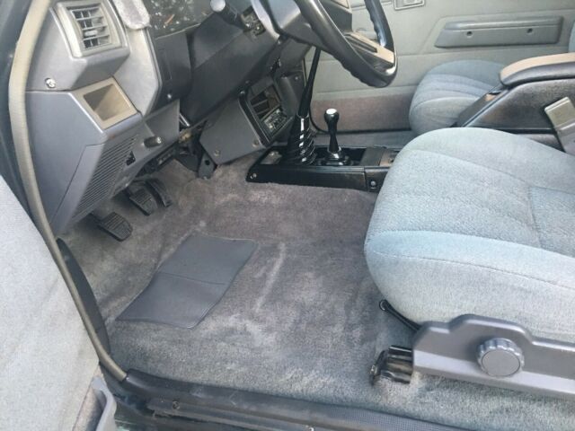 1985 Toyota HILUX XTRA CAB SR5 - photo 9