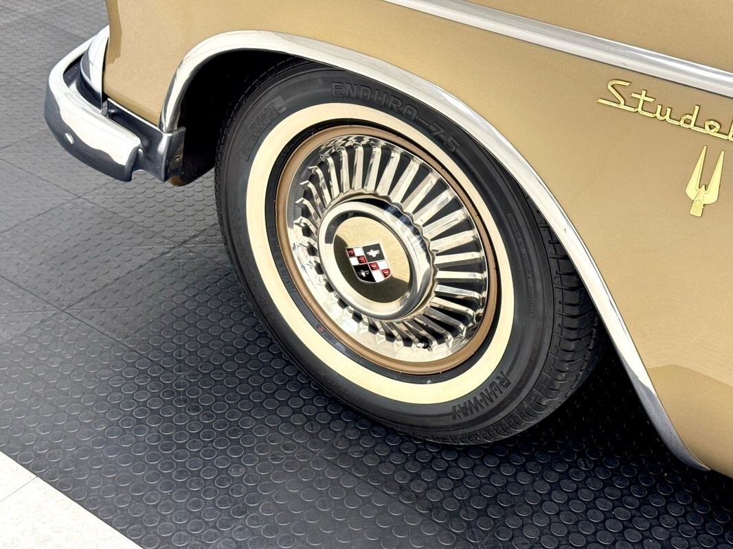 1957 Studebaker Golden Hawk Hardtop - photo 11