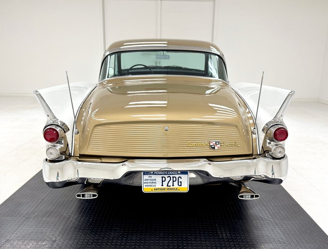 1957 Studebaker Golden Hawk Hardtop - photo 4
