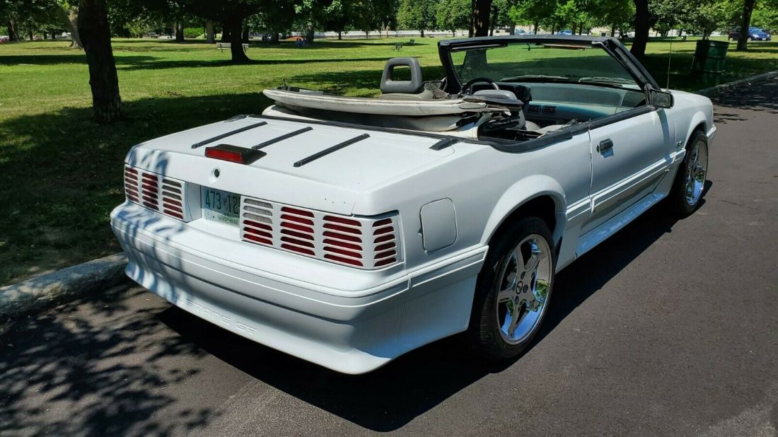 1987 Ford Mustang GT Convertible - photo 6
