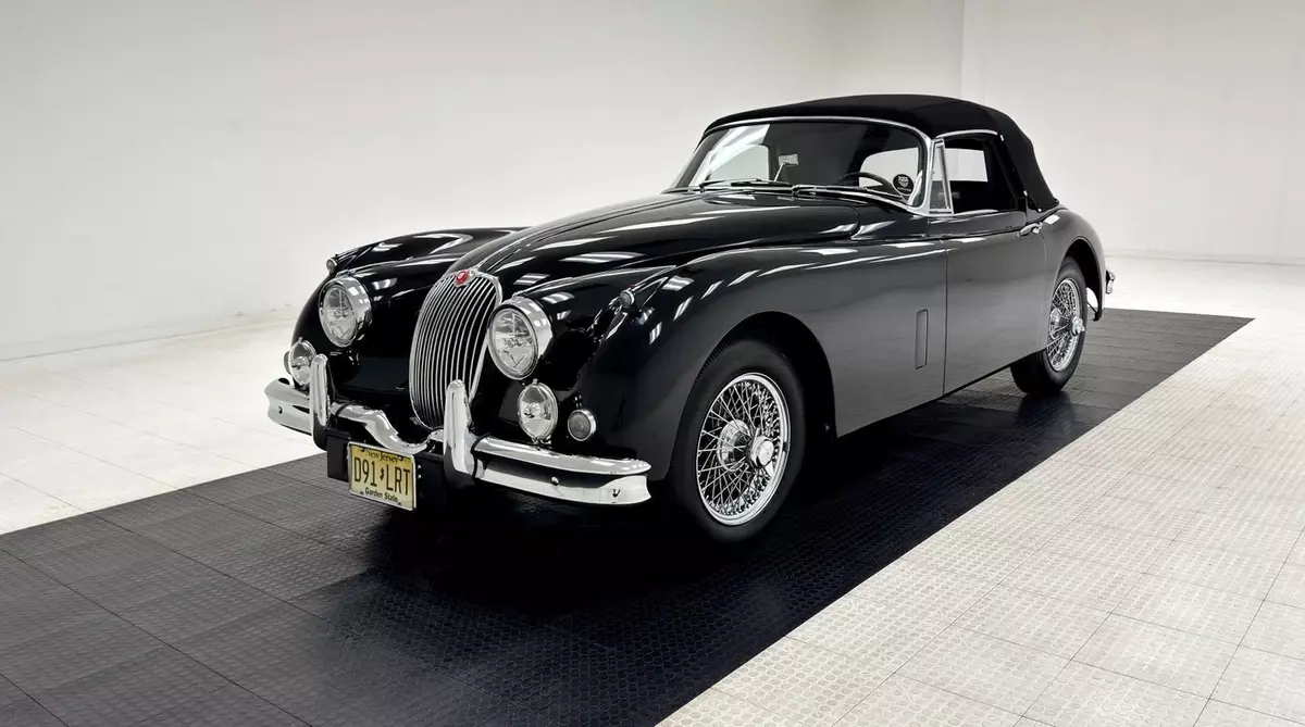 1958 Jaguar XK Roadster