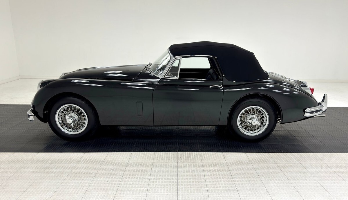 1958 Jaguar XK Roadster - photo 3