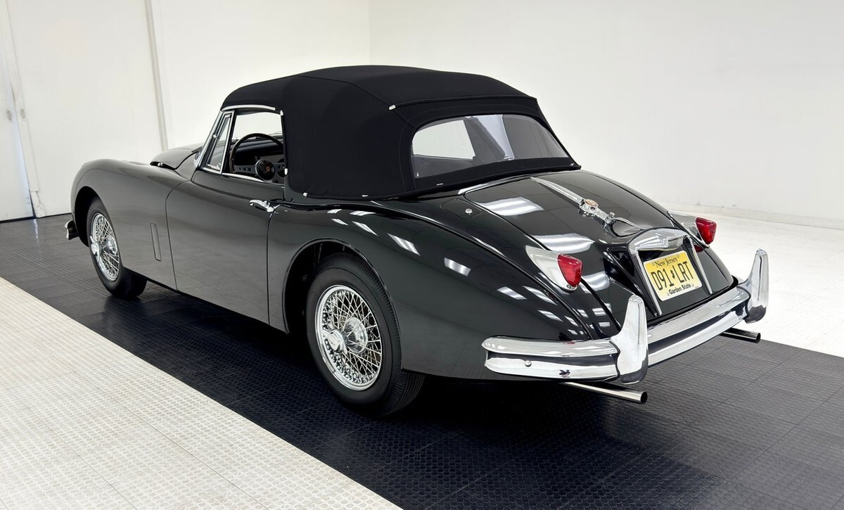 1958 Jaguar XK Roadster - photo 5