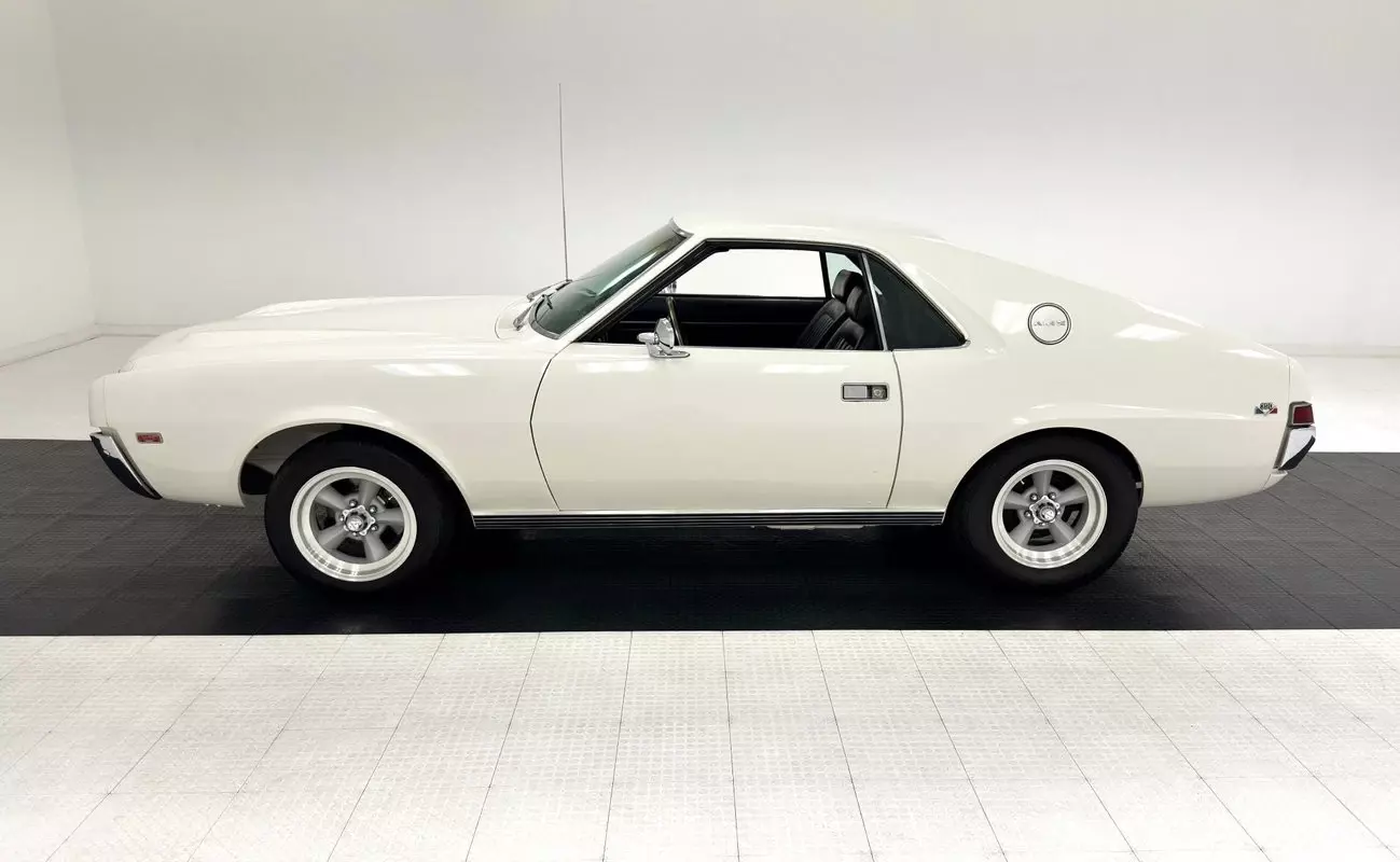 1969 AMC AMX - photo 2