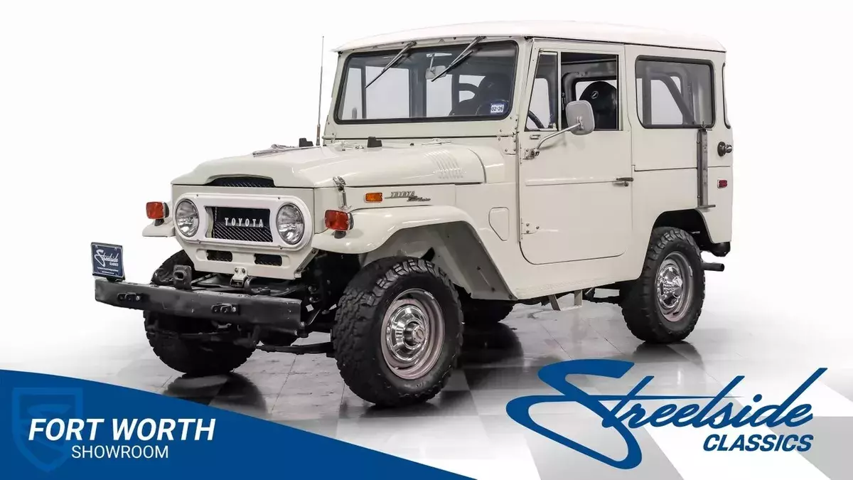 Rebuilt 3.9L Inline 6, 3 Spd Manual, 4X4, A/C, PS/PB, Corbeau Bucket Seats, Shar 1971 Toyota Land Cruiser FJ40