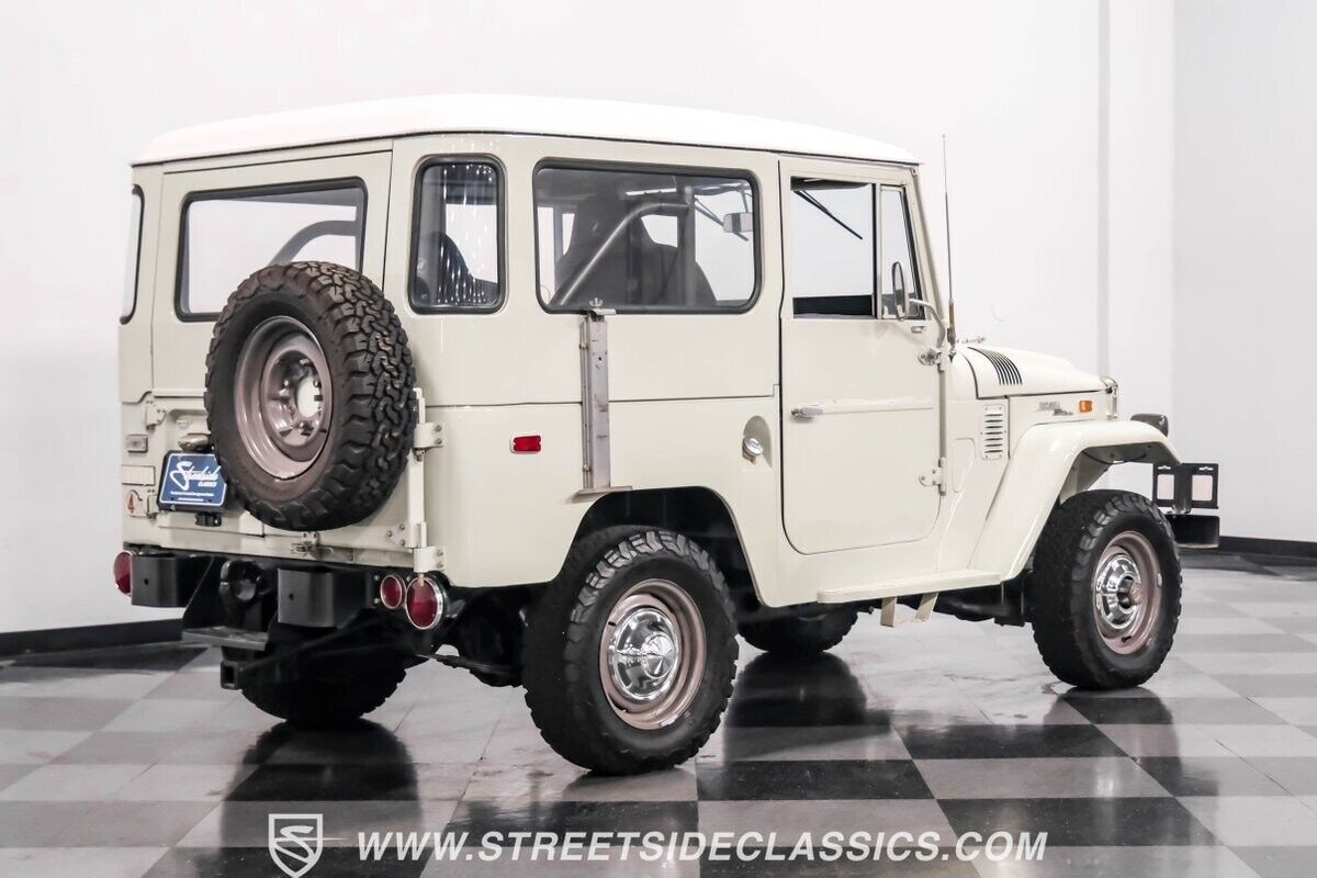 1971 Toyota Land Cruiser FJ40 - photo 13