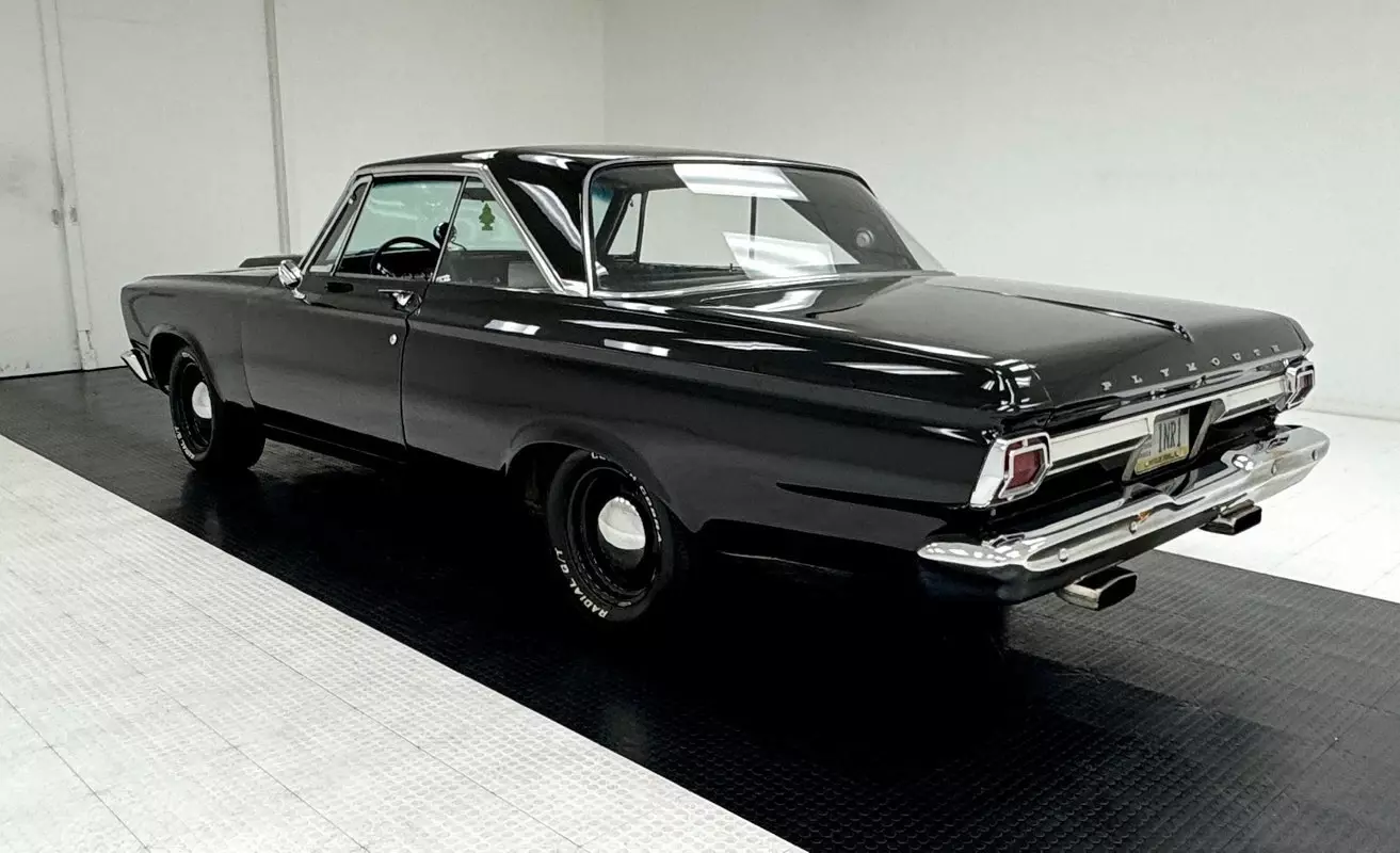 1965 Plymouth Fury Hardtop - photo 3