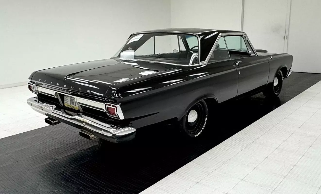 1965 Plymouth Fury Hardtop - photo 5