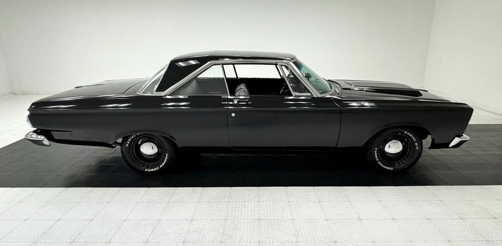 1965 Plymouth Fury Hardtop - photo 6