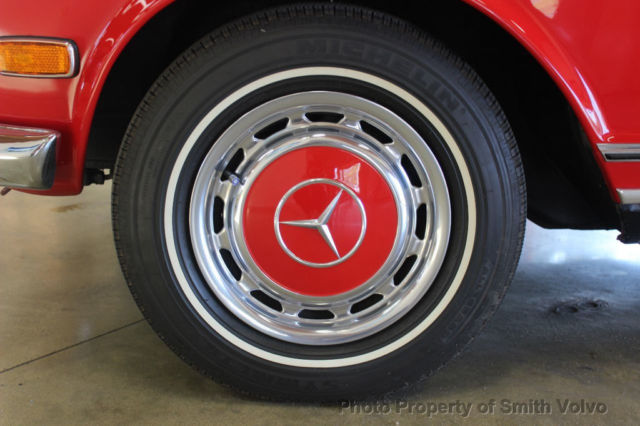 1969 Mercedes-Benz 200-Series - photo 11