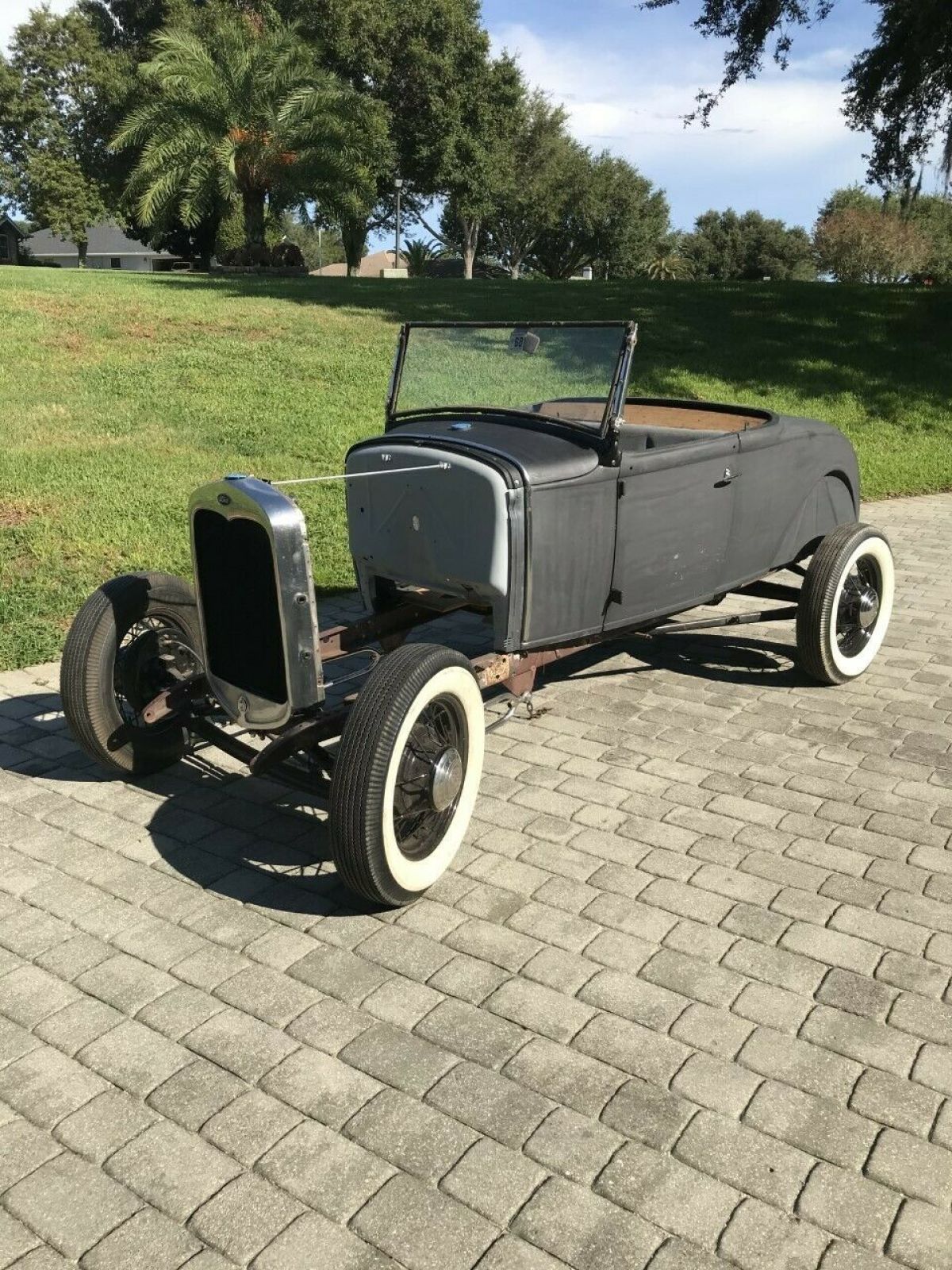 1930 Ford Model A - photo 4
