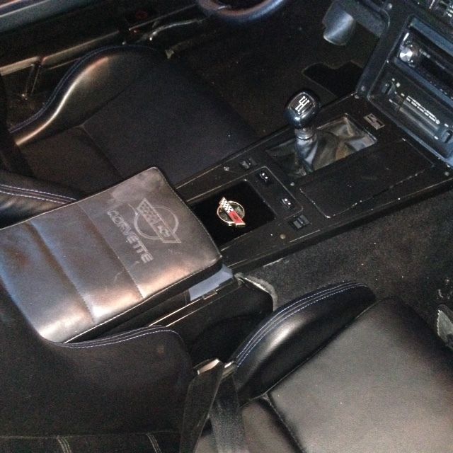 1984 Chevrolet Corvette - photo 12