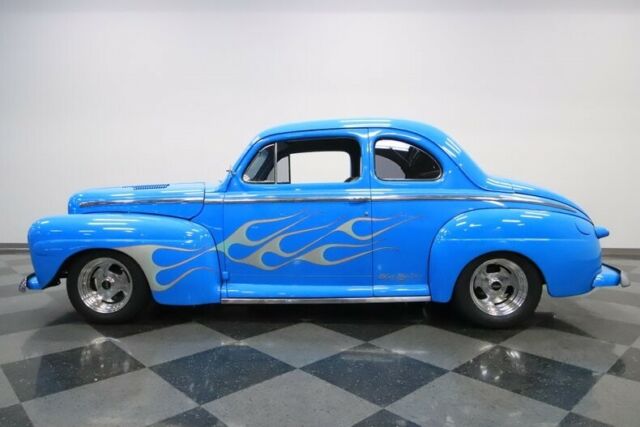 1947 Ford Deluxe Coupe - photo 3
