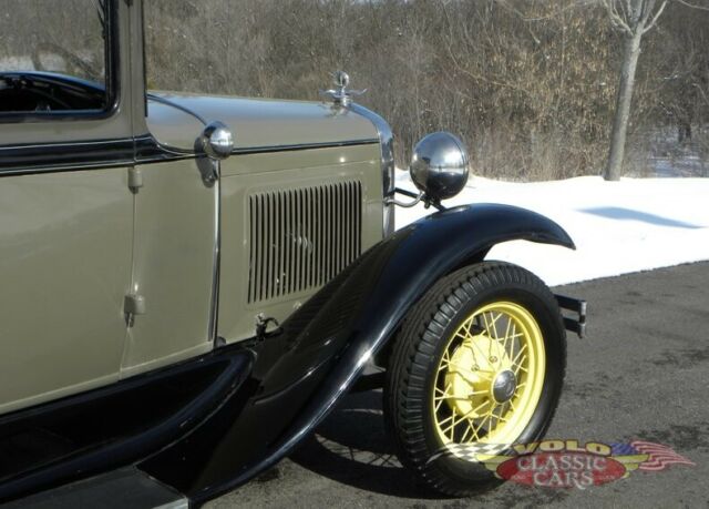 1931 Ford Model A Tudor - photo 7