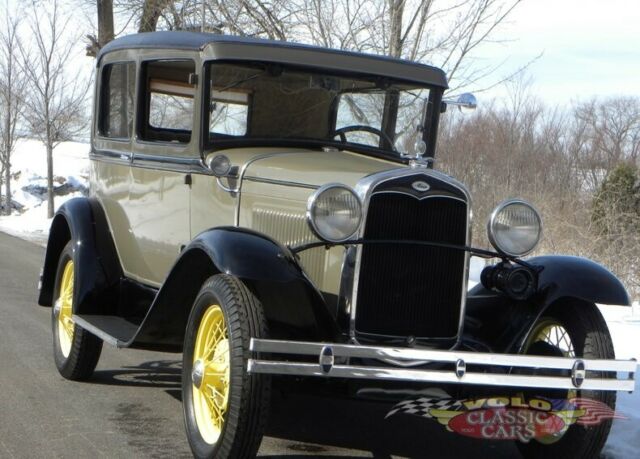 1931 Ford Model A Tudor - photo 9
