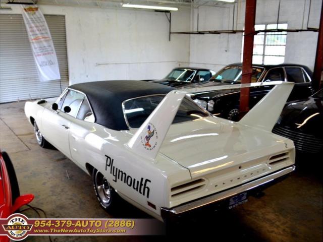 Recent HEMI's selling for HUGE money !!! Whats this one worth ? GREAT CAR !! 1970 Plymouth Road Runner