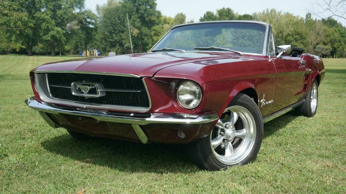 1967 Ford Mustang CONVERTIBLE - photo 2