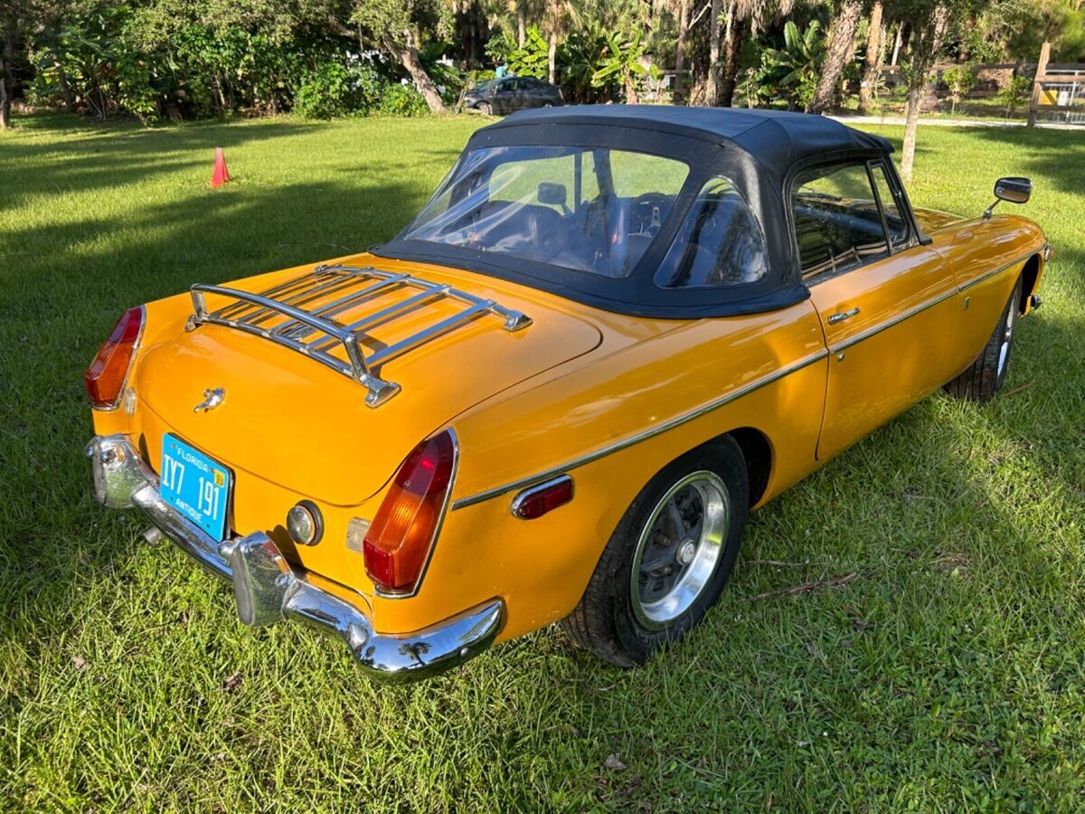 1971 MG MGB - photo 2