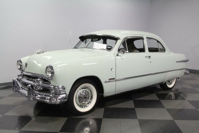 1951 Ford Custom -- - photo 6