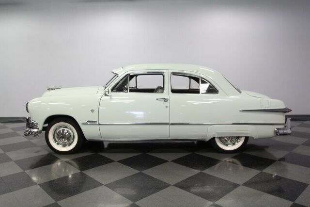1951 Ford Custom -- - photo 8