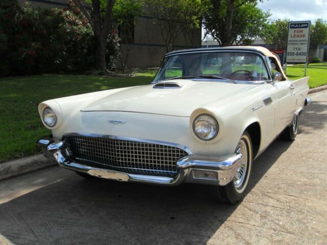 1957 Ford Thunderbird - photo 5