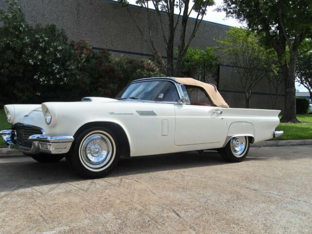 1957 Ford Thunderbird - photo 6
