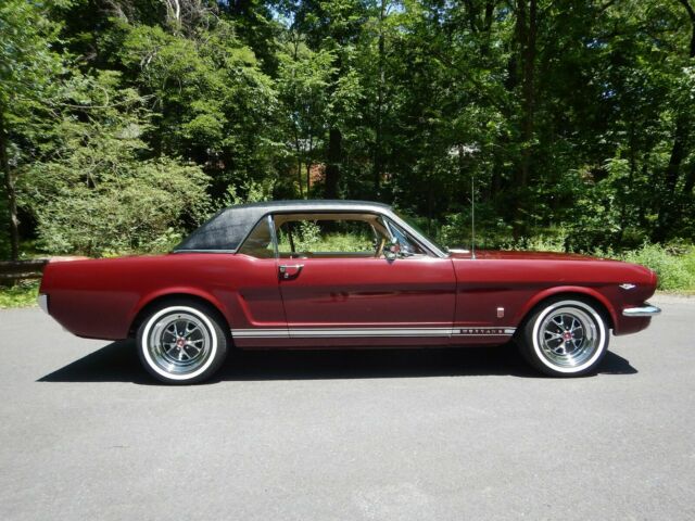 1966 Ford Mustang GT - photo 3