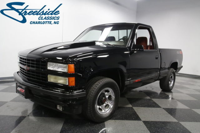 RECENTLY RESTORED, 496 V8, 369HP, TH400 AUTO, SLICK PAINT/CLEAN UNDERSIDE, NICE! 1990 Chevrolet C1500 454 SS