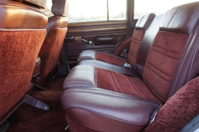 1989 Jeep Wagoneer - photo 13