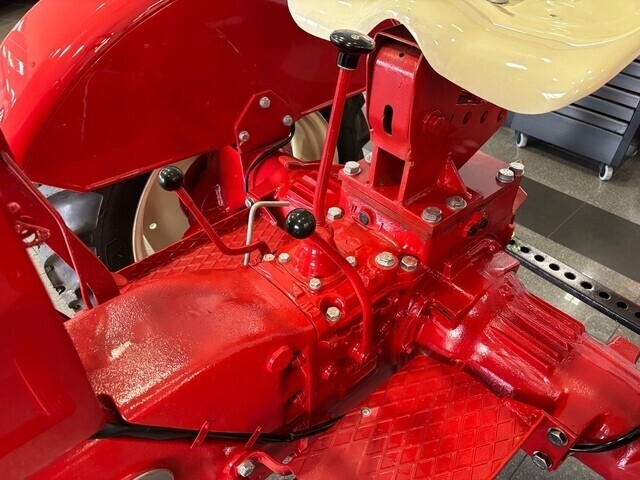 1959 PORSCHE TRACTOR JUNIOR 108 TRACTOR - (COLLECTOR SERIES) - photo 10