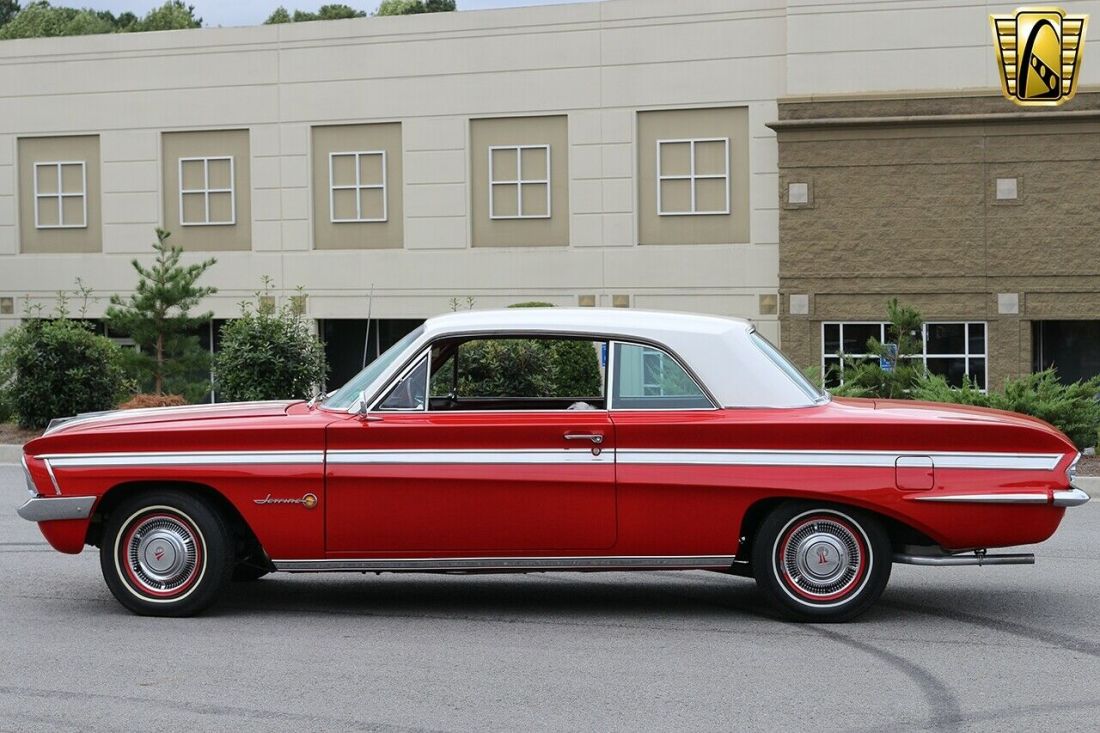 1962 Oldsmobile Jetfire - photo 10