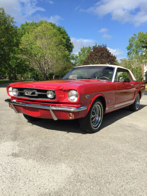 Red 1966 Mustang GT Coupe Signal Red @white vinyl Top Pony Interior 1966 Ford Mustang GT with Red & Parchment Pony Interior