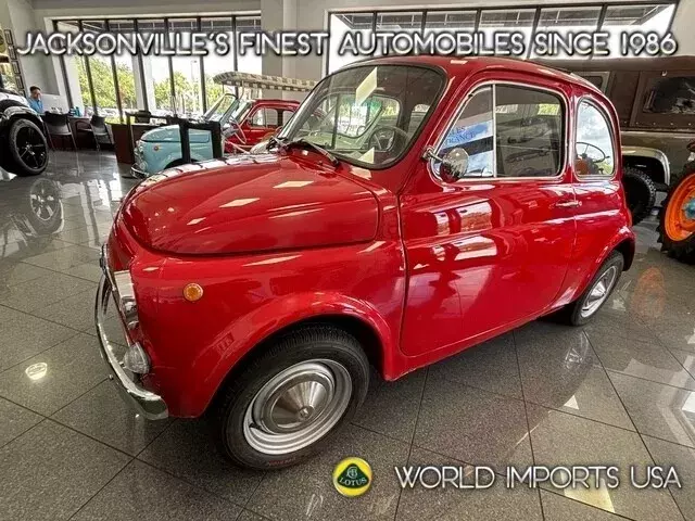RED 1968 FIAT 500 COUPE - (RESTORED COLLECTOR SERIES) 1968 FIAT 500 COUPE - (RESTORED COLLECTOR SERIES)