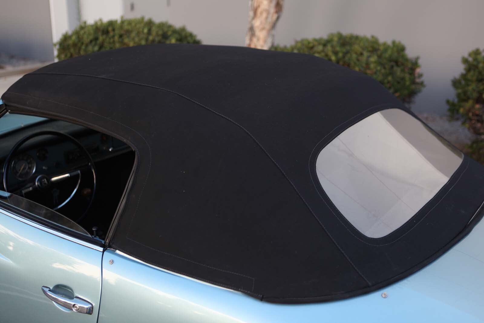 1968 Volkswagen Karmann Ghia - photo 12