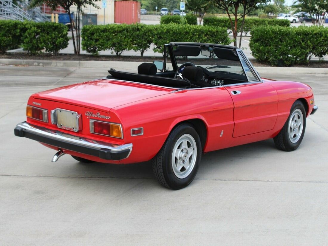 1974 Alfa Romeo Spider - photo 7