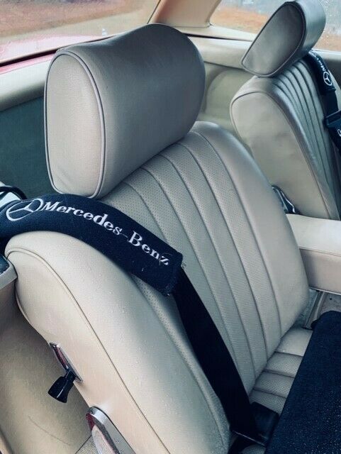 1983 Mercedes-Benz SL-Class Beige - photo 9