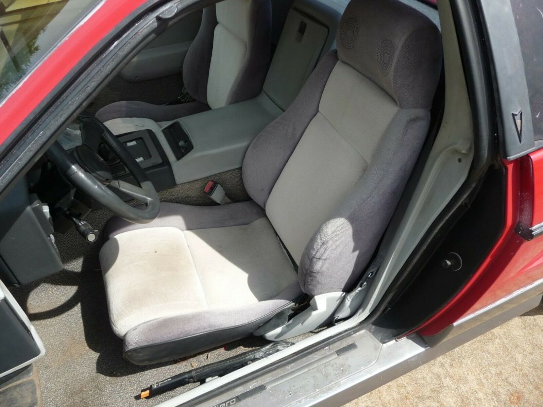 1985 Pontiac Fiero GT - photo 13