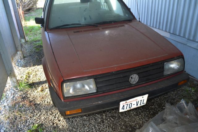 Red 1985 Volkswagen Jetta Deluxe 1985 Volkswagen Jetta