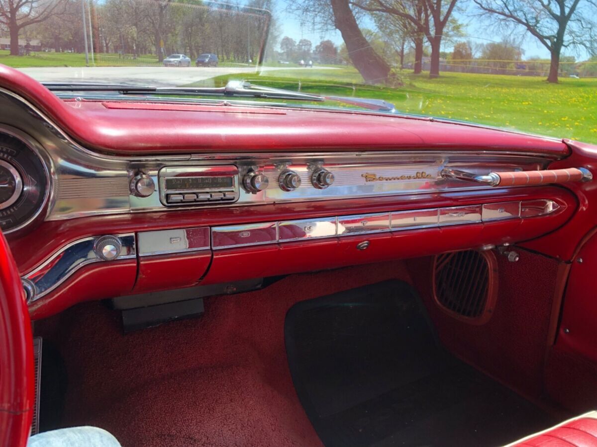 1959 Pontiac Bonneville - photo 10