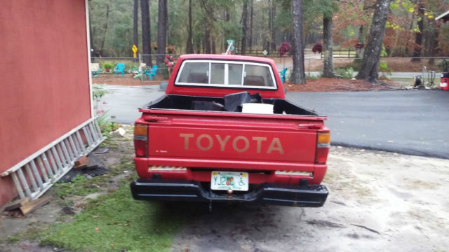 1986 Toyota Other Base Standard Cab Pickup 2-Door - photo 4
