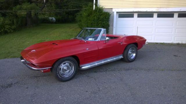 1963 Chevrolet Corvette Base Convertible 2-Door - photo 2