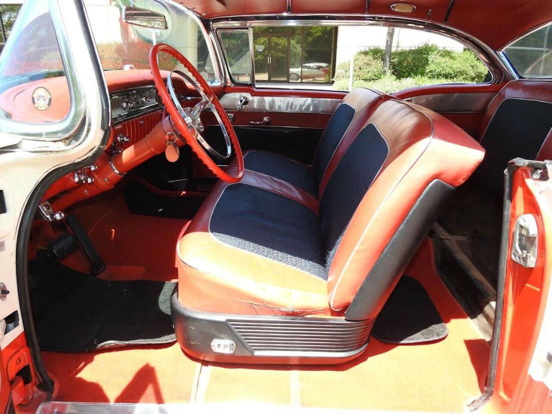 1956 Oldsmobile Ninety-Eight Holiday Coupe - photo 8