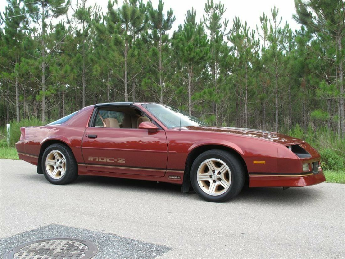 1989 Chevrolet Camaro Iroc Z28 - photo 8